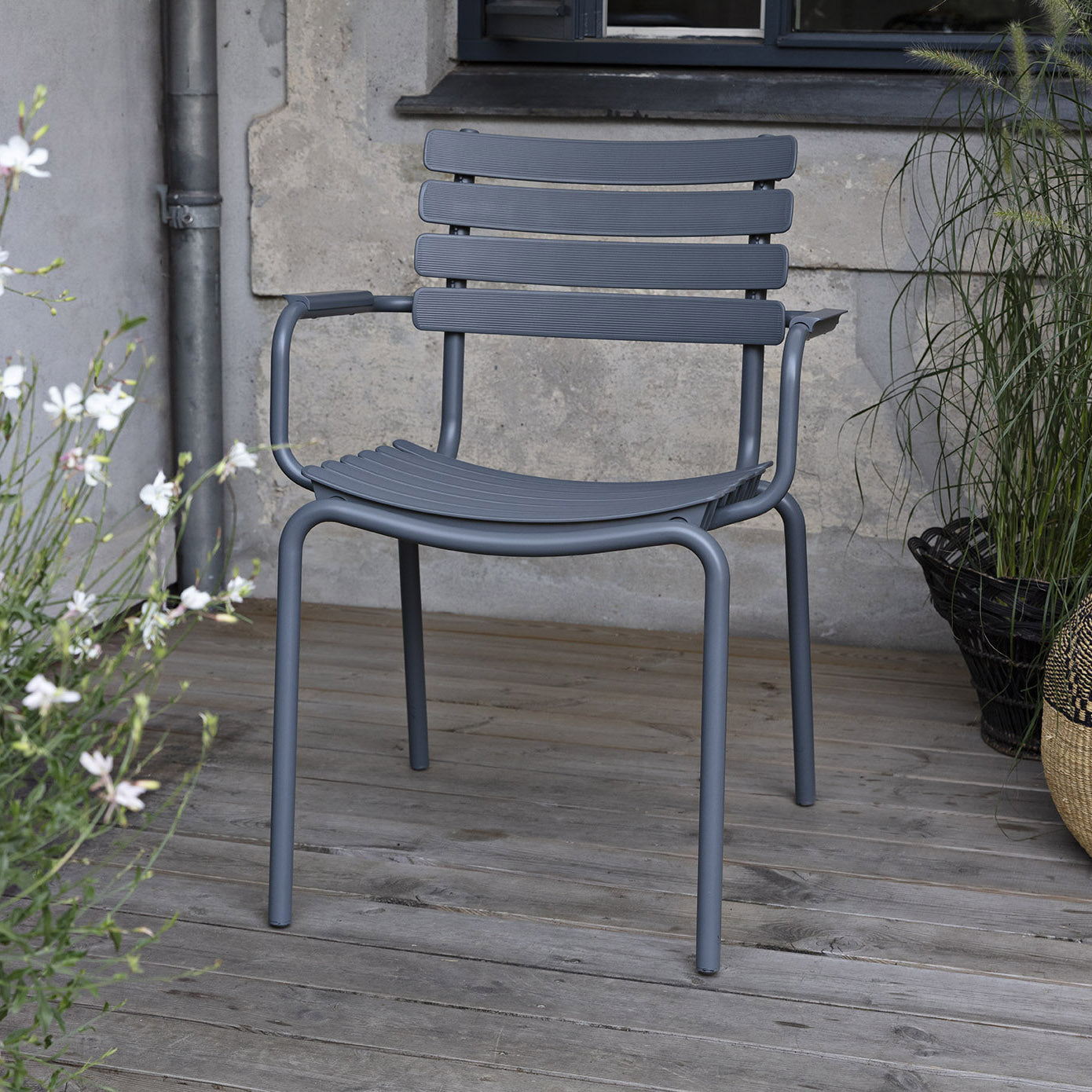ReCLIPS Outdoor Dining Chair