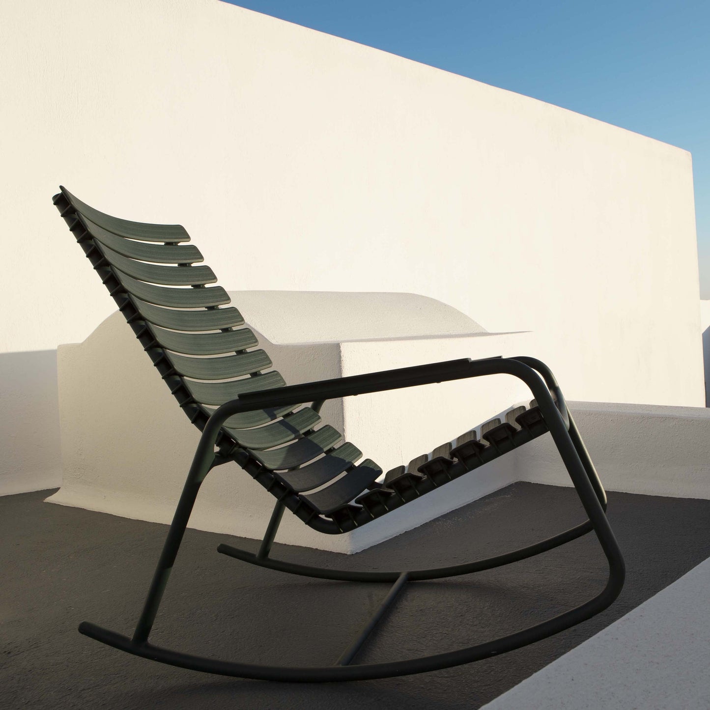 ReCLIPS Outdoor Rocking Chair