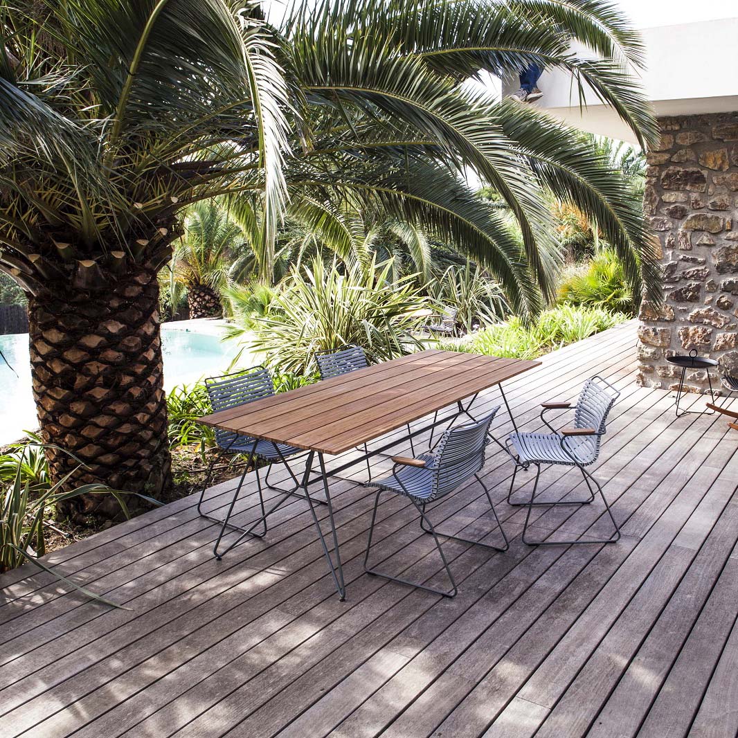 Sketch Outdoor Dining Table