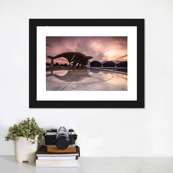 Kuala Lumpur International Airport Canvas Wall Art-1 Piece-Framed Print-20" x 16"-Tiaracle