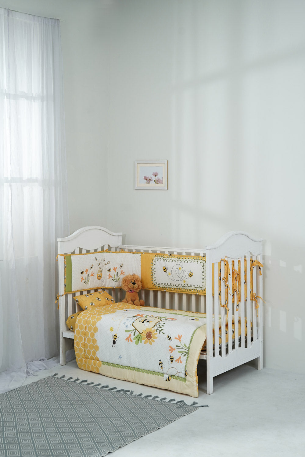 Little Bee - Baby Cot Set