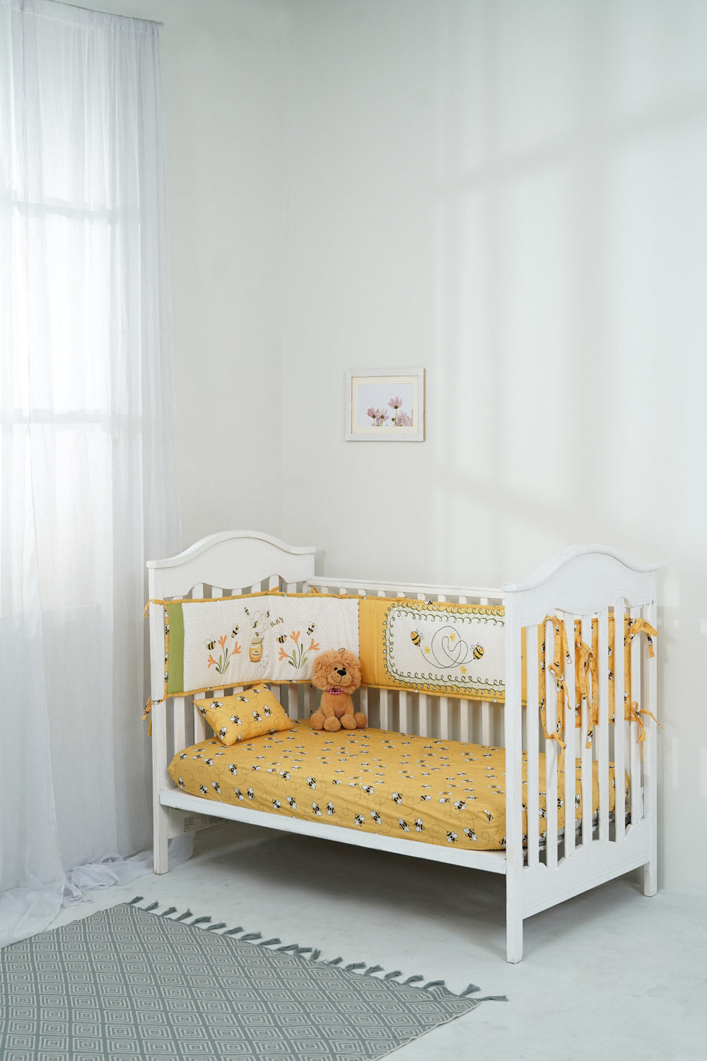 Little Bee - Baby Cot Set