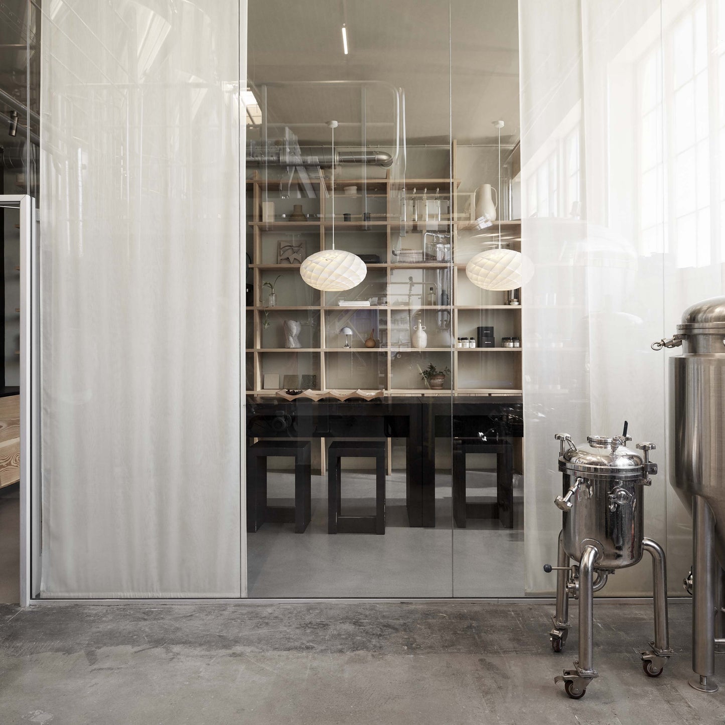 Patera Oval Pendant Light