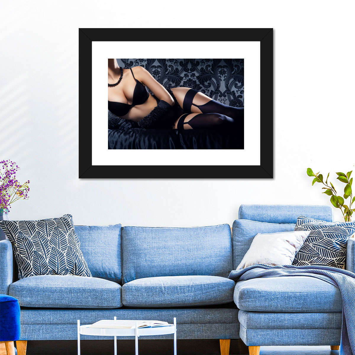 سیاہ دیوار آرٹ میں سیکسی عورت