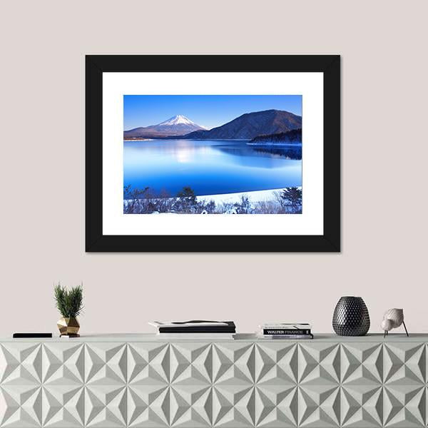 Mount Fuji In Winter Canvas Wall Art-1 Piece-Framed Print-20" x 16"-Tiaracle