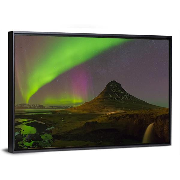 Northern Light Over Kirkjufell Volcano Canvas Wall Art-3 Horizontal-Gallery Wrap-25" x 16"-Tiaracle
