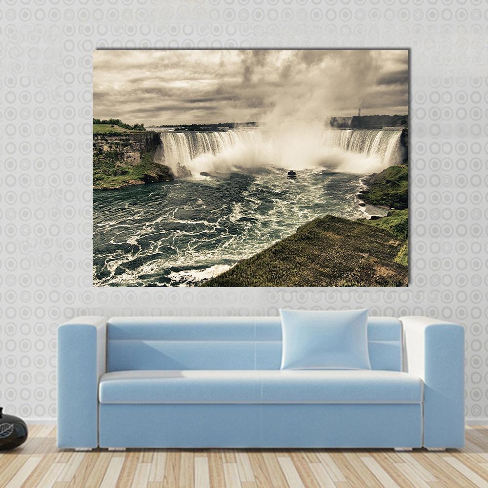 Power Of Niagara Waterfalls Canvas Wall Art-1 Piece-Gallery Wrap-48" x 32"-Tiaracle