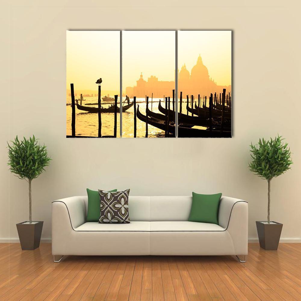 Romantic Italian City Of Venice (Venezia) Canvas Wall Art-3 Horizontal-Gallery Wrap-37" x 24"-Tiaracle