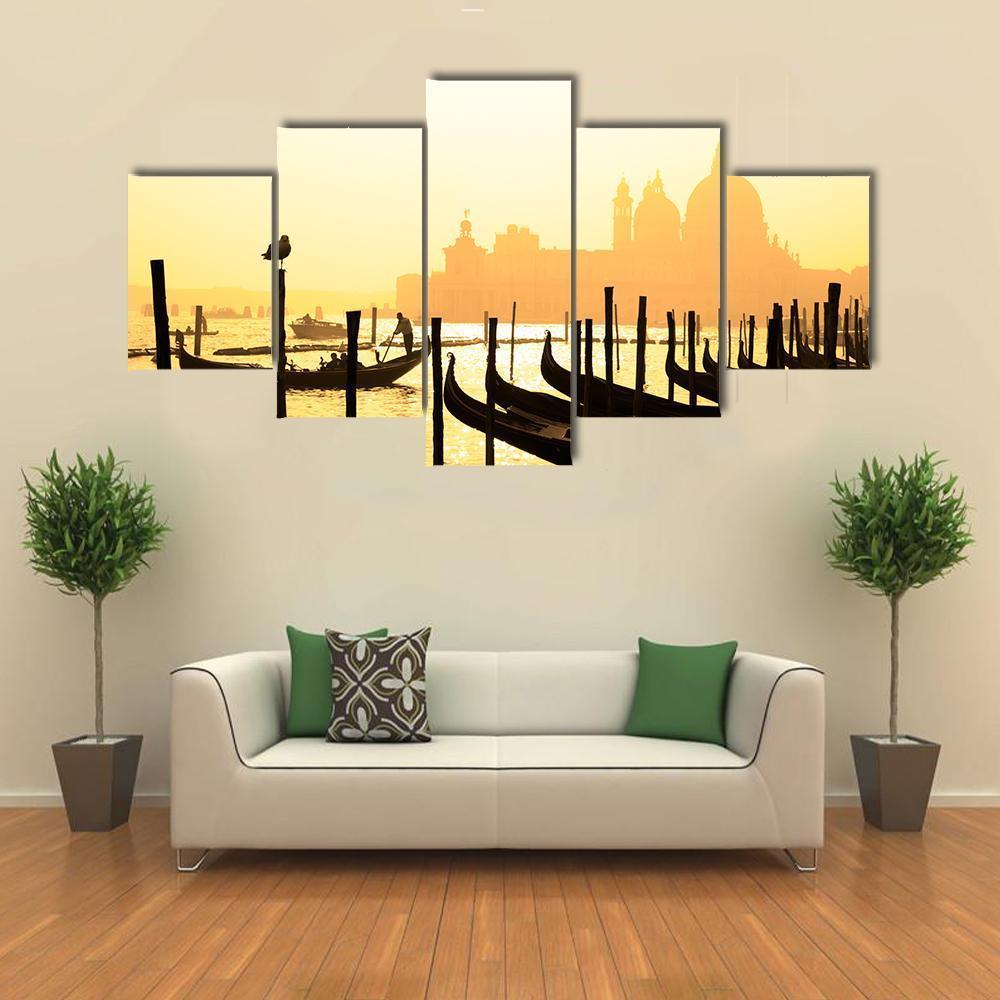 Romantic Italian City Of Venice (Venezia) Canvas Wall Art-5 Star-Gallery Wrap-62" x 32"-Tiaracle