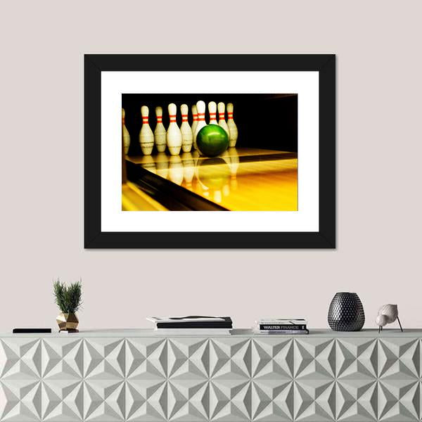 Standing Bowing Pins And Bowl Canvas Wall Art-1 Piece-Framed Print-20" x 16"-Tiaracle