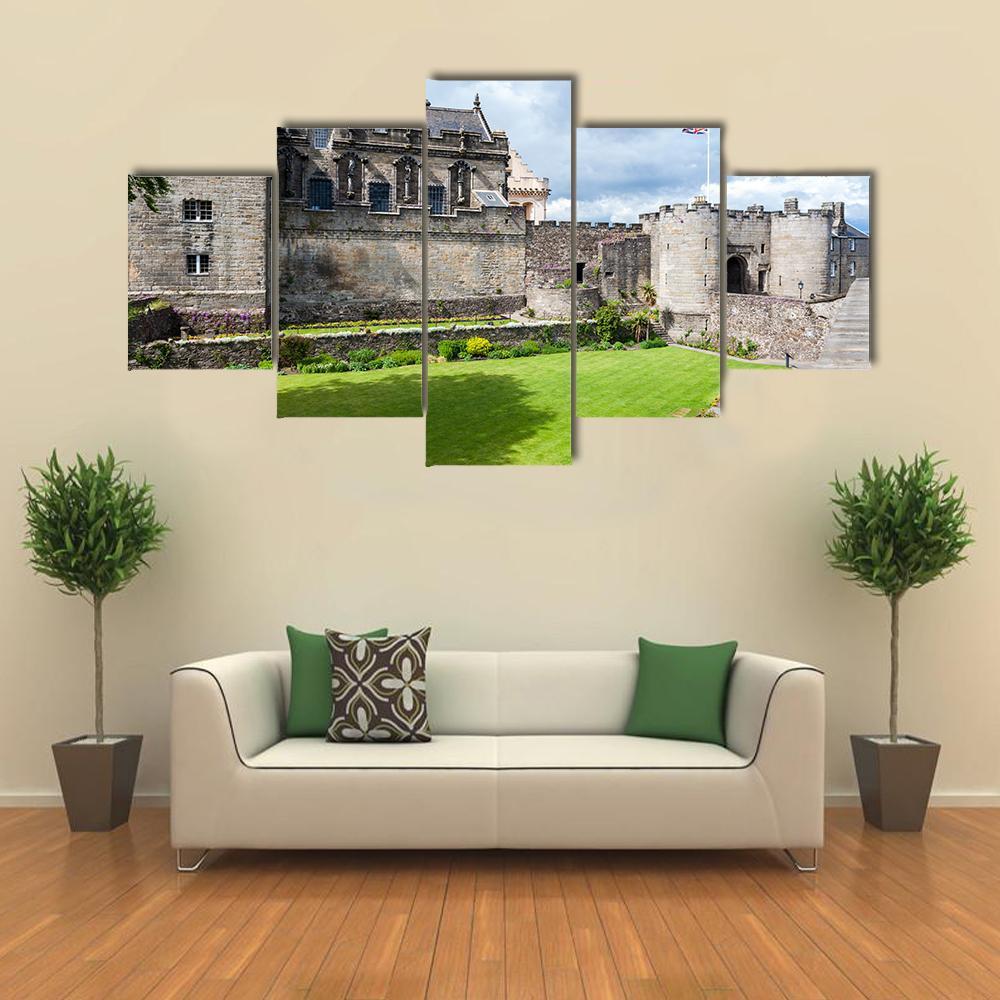 Stirling Castle Canvas Wall Art-5 Star-Gallery Wrap-62" x 32"-Tiaracle
