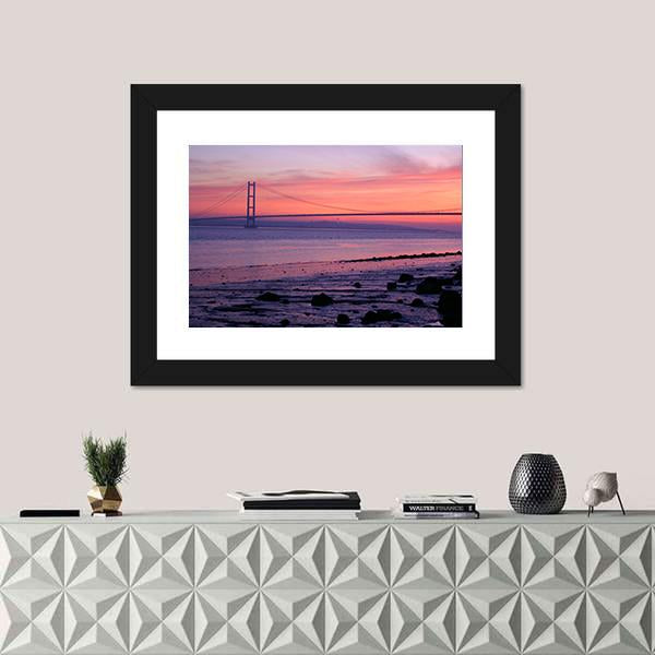 Warm Humber Bridge Canvas Wall Art-1 Piece-Framed Print-20" x 16"-Tiaracle