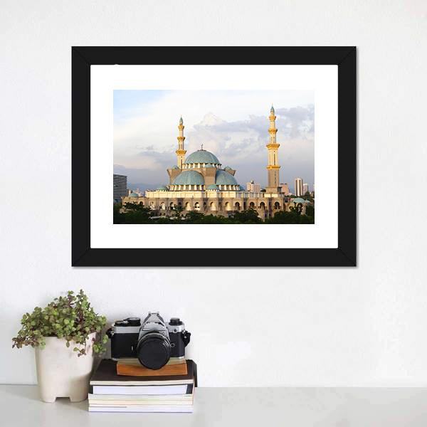 Wilayah Mosque Canvas Wall Art-1 Piece-Framed Print-20" x 16"-Tiaracle