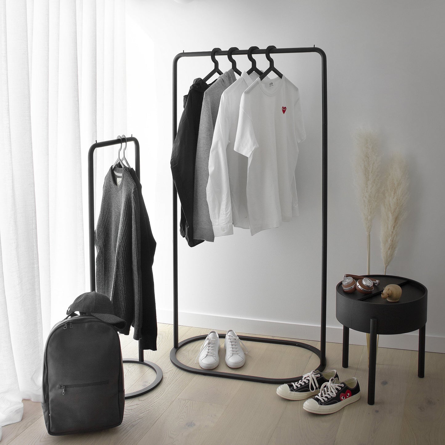 O&O Clothes Rack